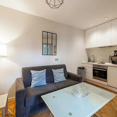 Renovated Cozy In Meynadier - 4p *